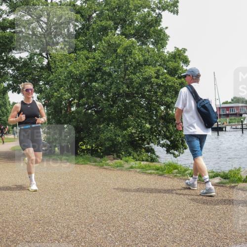 22.06.2025 - Viking Triathlon KatJ http://msf.ph/oto/8137910 22.06.2025 14:57:54 Laufen 344 meine-sportfotos.de