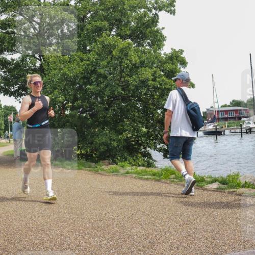 22.06.2025 - Viking Triathlon KatJ http://msf.ph/oto/8137912 22.06.2025 14:57:54 Laufen 344 meine-sportfotos.de