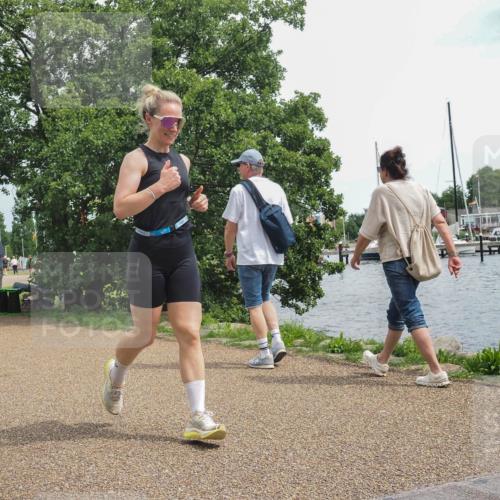22.06.2025 - Viking Triathlon KatJ http://msf.ph/oto/8137917 22.06.2025 14:57:55 Laufen 344 meine-sportfotos.de