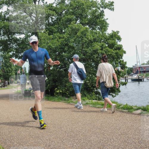 22.06.2025 - Viking Triathlon KatJ http://msf.ph/oto/8137924 22.06.2025 14:57:56 Laufen 208, 344 meine-sportfotos.de