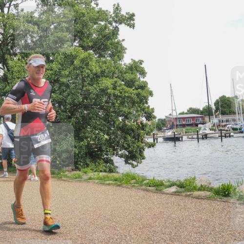 22.06.2025 - Viking Triathlon KatJ http://msf.ph/oto/8137936 22.06.2025 14:58:00 Laufen 208 meine-sportfotos.de