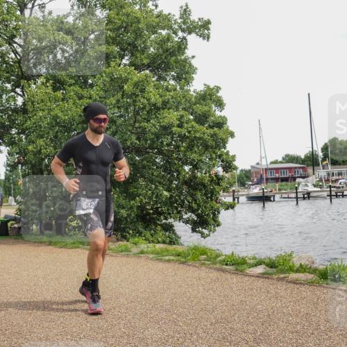 22.06.2025 - Viking Triathlon KatJ http://msf.ph/oto/8137946 22.06.2025 14:58:07 Laufen 542 meine-sportfotos.de