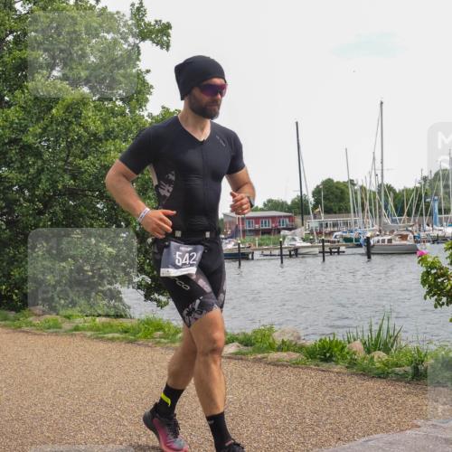 22.06.2025 - Viking Triathlon KatJ http://msf.ph/oto/8137952 22.06.2025 14:58:07 Laufen 542 meine-sportfotos.de