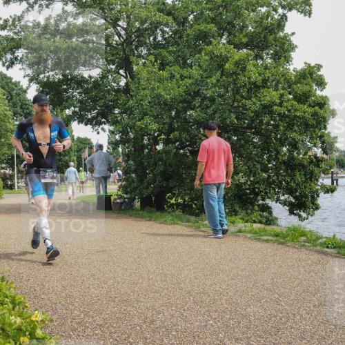 22.06.2025 - Viking Triathlon KatJ http://msf.ph/oto/8137954 22.06.2025 14:58:31 Laufen 437 meine-sportfotos.de