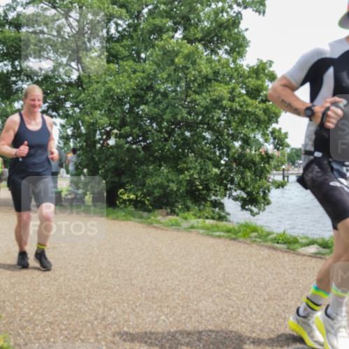 22.06.2025 - Viking Triathlon KatJ http://msf.ph/oto/8137969 22.06.2025 14:58:37 Laufen 172, 475 meine-sportfotos.de