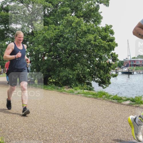 22.06.2025 - Viking Triathlon KatJ http://msf.ph/oto/8137970 22.06.2025 14:58:37 Laufen 172, 475 meine-sportfotos.de