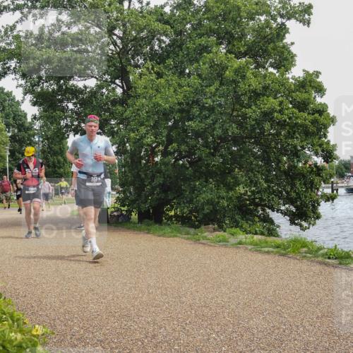 22.06.2025 - Viking Triathlon KatJ http://msf.ph/oto/8138005 22.06.2025 14:59:07 Laufen 292, 357 meine-sportfotos.de