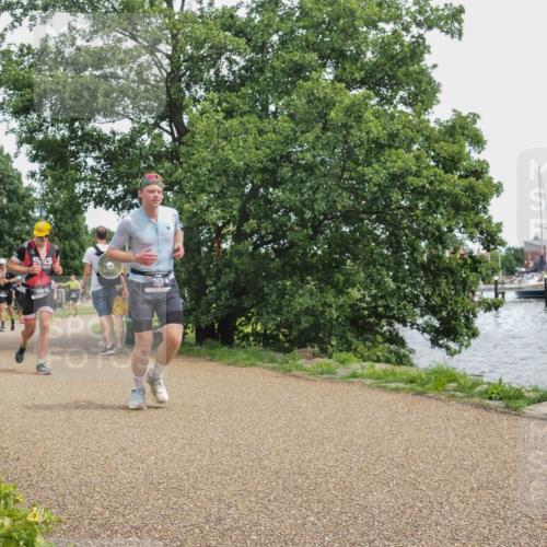 22.06.2025 - Viking Triathlon KatJ http://msf.ph/oto/8138007 22.06.2025 14:59:08 Laufen 292, 357 meine-sportfotos.de