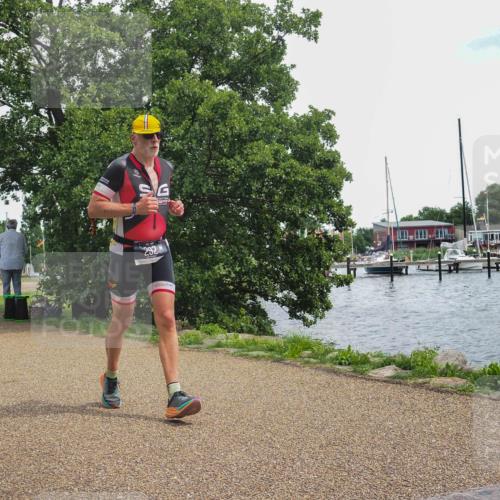 22.06.2025 - Viking Triathlon KatJ http://msf.ph/oto/8138020 22.06.2025 14:59:10 Laufen 26, 292, 357 meine-sportfotos.de
