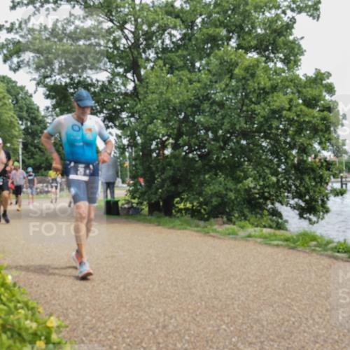 22.06.2025 - Viking Triathlon KatJ http://msf.ph/oto/8138023 22.06.2025 14:59:13 Laufen 26, 292, 456 meine-sportfotos.de