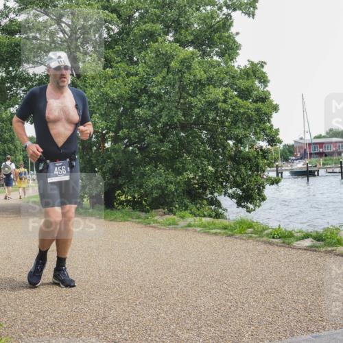 22.06.2025 - Viking Triathlon KatJ http://msf.ph/oto/8138035 22.06.2025 14:59:16 Laufen 26, 456 meine-sportfotos.de
