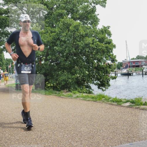 22.06.2025 - Viking Triathlon KatJ http://msf.ph/oto/8138036 22.06.2025 14:59:16 Laufen 26, 456 meine-sportfotos.de