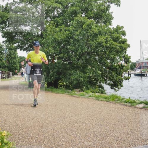 22.06.2025 - Viking Triathlon KatJ http://msf.ph/oto/8138040 22.06.2025 14:59:19 Laufen 148, 456 meine-sportfotos.de