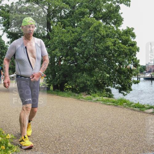 22.06.2025 - Viking Triathlon KatJ http://msf.ph/oto/8138049 22.06.2025 14:59:23 Laufen 148, 270 meine-sportfotos.de
