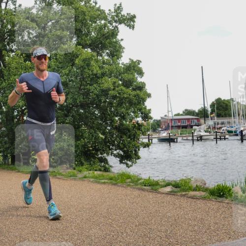 22.06.2025 - Viking Triathlon KatJ http://msf.ph/oto/8138088 22.06.2025 14:59:49 Laufen 78, 194 meine-sportfotos.de