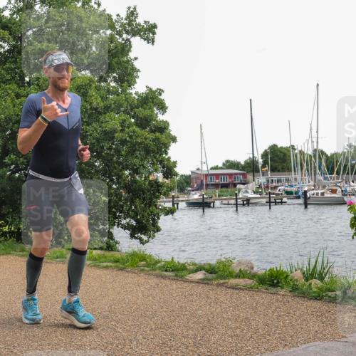 22.06.2025 - Viking Triathlon KatJ http://msf.ph/oto/8138090 22.06.2025 14:59:49 Laufen 78, 194 meine-sportfotos.de