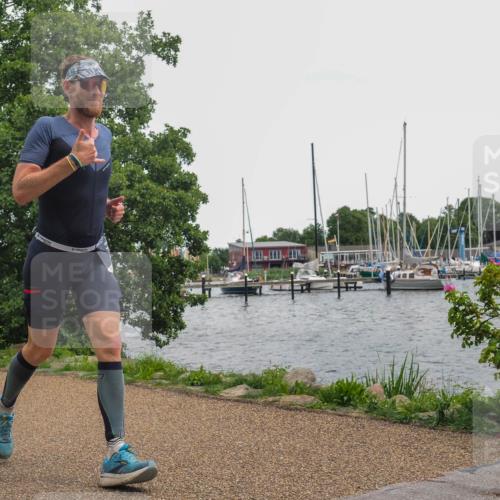 22.06.2025 - Viking Triathlon KatJ http://msf.ph/oto/8138091 22.06.2025 14:59:49 Laufen 78, 194 meine-sportfotos.de