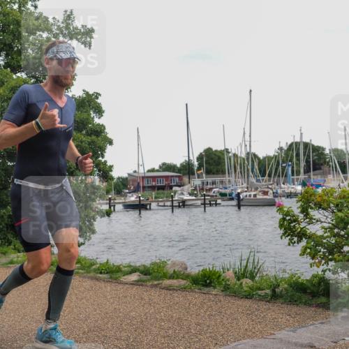 22.06.2025 - Viking Triathlon KatJ http://msf.ph/oto/8138092 22.06.2025 14:59:49 Laufen 78, 194 meine-sportfotos.de