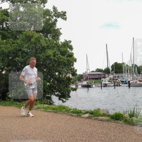 22.06.2025 - Viking Triathlon KatJ http://msf.ph/oto/8138104 22.06.2025 15:00:08 Laufen 359 meine-sportfotos.de