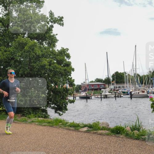 22.06.2025 - Viking Triathlon KatJ http://msf.ph/oto/8138114 22.06.2025 15:00:14 Laufen 244 meine-sportfotos.de