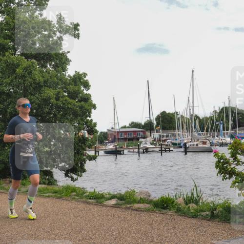22.06.2025 - Viking Triathlon KatJ http://msf.ph/oto/8138117 22.06.2025 15:00:15 Laufen 244 meine-sportfotos.de