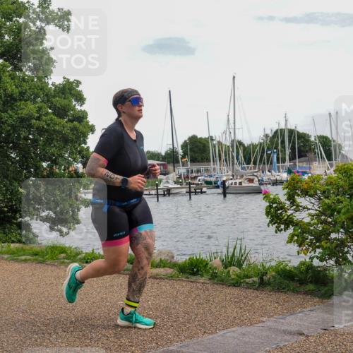 22.06.2025 - Viking Triathlon KatJ http://msf.ph/oto/8138142 22.06.2025 15:00:34 Laufen 201, 480 meine-sportfotos.de