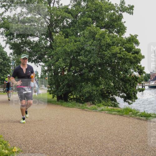 22.06.2025 - Viking Triathlon KatJ http://msf.ph/oto/8138149 22.06.2025 15:00:49 Laufen 159 meine-sportfotos.de