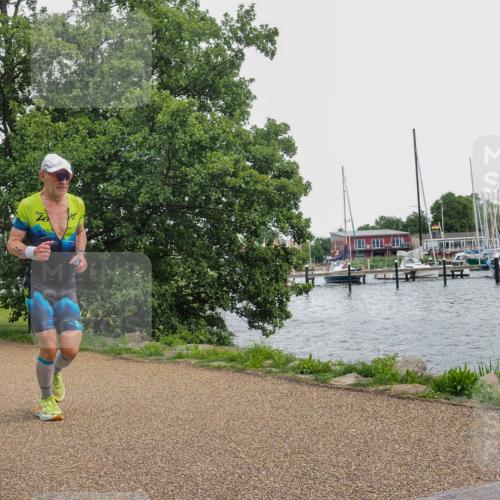 22.06.2025 - Viking Triathlon KatJ http://msf.ph/oto/8138165 22.06.2025 15:00:54 Laufen 71 meine-sportfotos.de