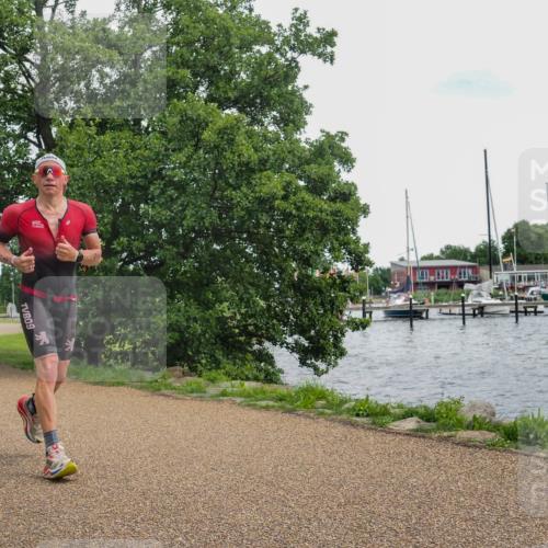 22.06.2025 - Viking Triathlon KatJ http://msf.ph/oto/8138185 22.06.2025 15:01:01 Laufen 93, 511 meine-sportfotos.de