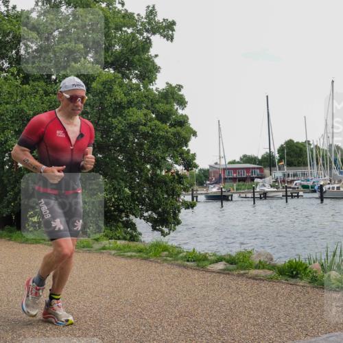 22.06.2025 - Viking Triathlon KatJ http://msf.ph/oto/8138189 22.06.2025 15:01:02 Laufen 93, 511 meine-sportfotos.de