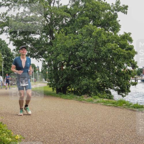 22.06.2025 - Viking Triathlon KatJ http://msf.ph/oto/8138195 22.06.2025 15:01:07 Laufen 213 meine-sportfotos.de