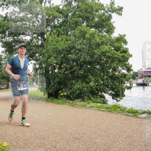 22.06.2025 - Viking Triathlon KatJ http://msf.ph/oto/8138197 22.06.2025 15:01:07 Laufen 213 meine-sportfotos.de
