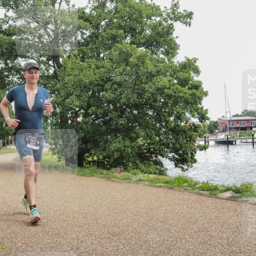 22.06.2025 - Viking Triathlon KatJ http://msf.ph/oto/8138199 22.06.2025 15:01:07 Laufen 213 meine-sportfotos.de