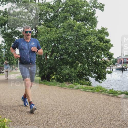 22.06.2025 - Viking Triathlon KatJ http://msf.ph/oto/8138212 22.06.2025 15:01:16 Laufen 449 meine-sportfotos.de