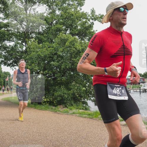 22.06.2025 - Viking Triathlon KatJ http://msf.ph/oto/8138238 22.06.2025 15:01:55 Laufen 346, 482 meine-sportfotos.de