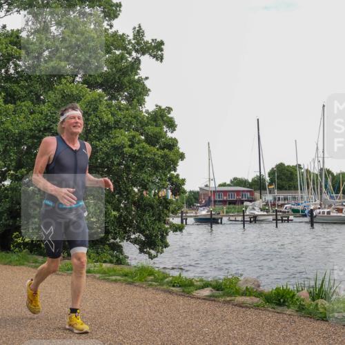 22.06.2025 - Viking Triathlon KatJ http://msf.ph/oto/8138247 22.06.2025 15:01:56 Laufen 346, 482 meine-sportfotos.de
