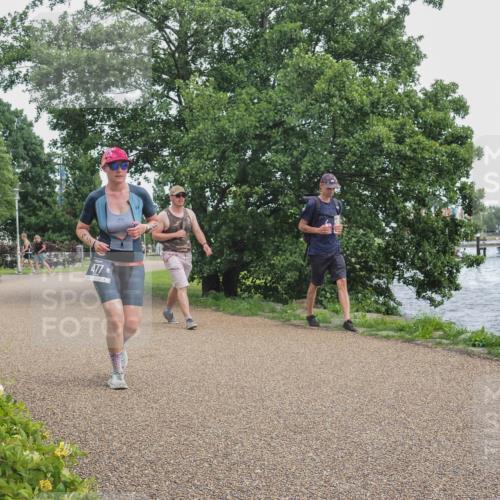 22.06.2025 - Viking Triathlon KatJ http://msf.ph/oto/8138262 22.06.2025 15:02:11 Laufen 477 meine-sportfotos.de