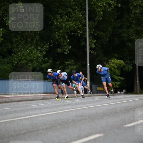 29.06.2025 - hella hamburg halbmarathon Dr. Thomas Lammeyer http://msf.ph/oto/8138334 29.06.2025 08:49:28 Kennedybrücke  meine-sportfotos.de