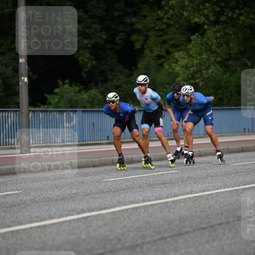 29.06.2025 - hella hamburg halbmarathon Dr. Thomas Lammeyer http://msf.ph/oto/8138356 29.06.2025 08:49:31 Kennedybrücke  meine-sportfotos.de