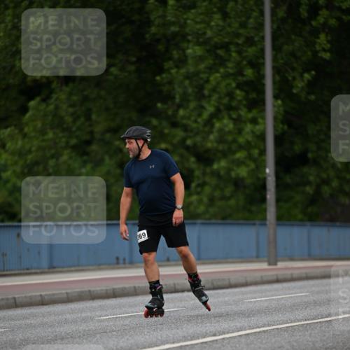 29.06.2025 - hella hamburg halbmarathon Dr. Thomas Lammeyer http://msf.ph/oto/8138371 29.06.2025 09:01:40 Kennedybrücke  meine-sportfotos.de