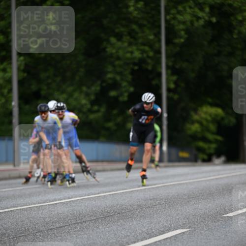 29.06.2025 - hella hamburg halbmarathon Dr. Thomas Lammeyer http://msf.ph/oto/8138394 29.06.2025 08:50:51 Kennedybrücke  meine-sportfotos.de