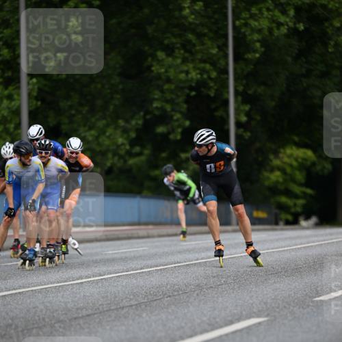 29.06.2025 - hella hamburg halbmarathon Dr. Thomas Lammeyer http://msf.ph/oto/8138412 29.06.2025 08:50:51 Kennedybrücke  meine-sportfotos.de
