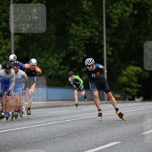 29.06.2025 - hella hamburg halbmarathon Dr. Thomas Lammeyer http://msf.ph/oto/8138413 29.06.2025 08:50:51 Kennedybrücke  meine-sportfotos.de