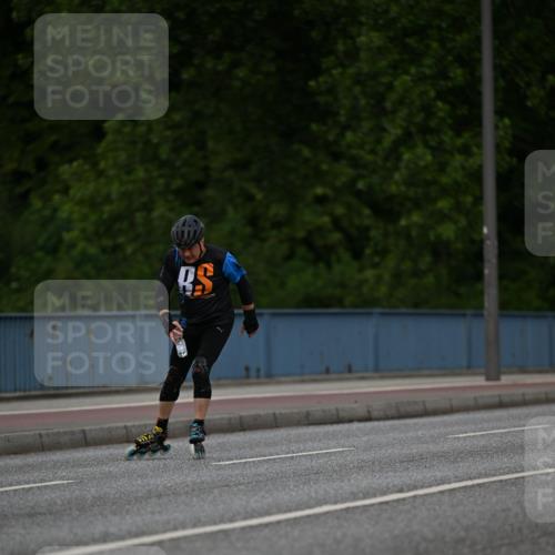 29.06.2025 - hella hamburg halbmarathon Dr. Thomas Lammeyer http://msf.ph/oto/8138416 29.06.2025 09:01:48 Kennedybrücke  meine-sportfotos.de
