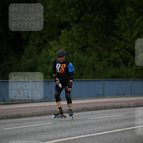 29.06.2025 - hella hamburg halbmarathon Dr. Thomas Lammeyer http://msf.ph/oto/8138419 29.06.2025 09:01:48 Kennedybrücke  meine-sportfotos.de