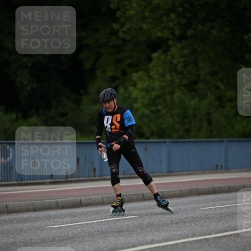 29.06.2025 - hella hamburg halbmarathon Dr. Thomas Lammeyer http://msf.ph/oto/8138421 29.06.2025 09:01:48 Kennedybrücke  meine-sportfotos.de
