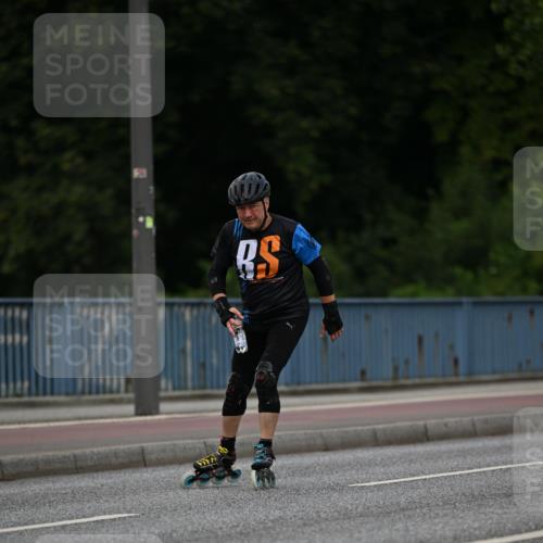29.06.2025 - hella hamburg halbmarathon Dr. Thomas Lammeyer http://msf.ph/oto/8138426 29.06.2025 09:01:49 Kennedybrücke  meine-sportfotos.de