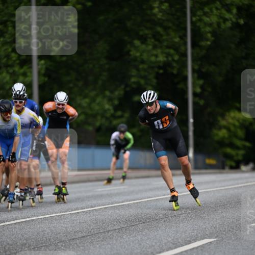 29.06.2025 - hella hamburg halbmarathon Dr. Thomas Lammeyer http://msf.ph/oto/8138430 29.06.2025 08:50:51 Kennedybrücke  meine-sportfotos.de