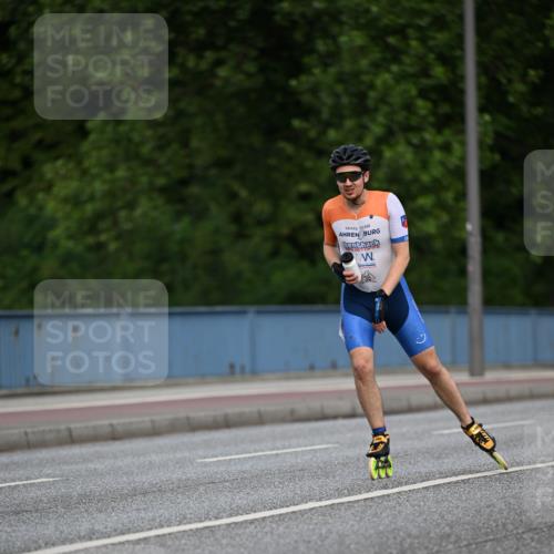 29.06.2025 - hella hamburg halbmarathon Dr. Thomas Lammeyer http://msf.ph/oto/8138443 29.06.2025 08:50:59 Kennedybrücke  meine-sportfotos.de