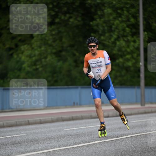 29.06.2025 - hella hamburg halbmarathon Dr. Thomas Lammeyer http://msf.ph/oto/8138444 29.06.2025 08:50:59 Kennedybrücke  meine-sportfotos.de
